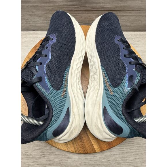 New Balance Fresh Foam Arishi V4 Running Shoe Womens 9 - Picture 7 of 10